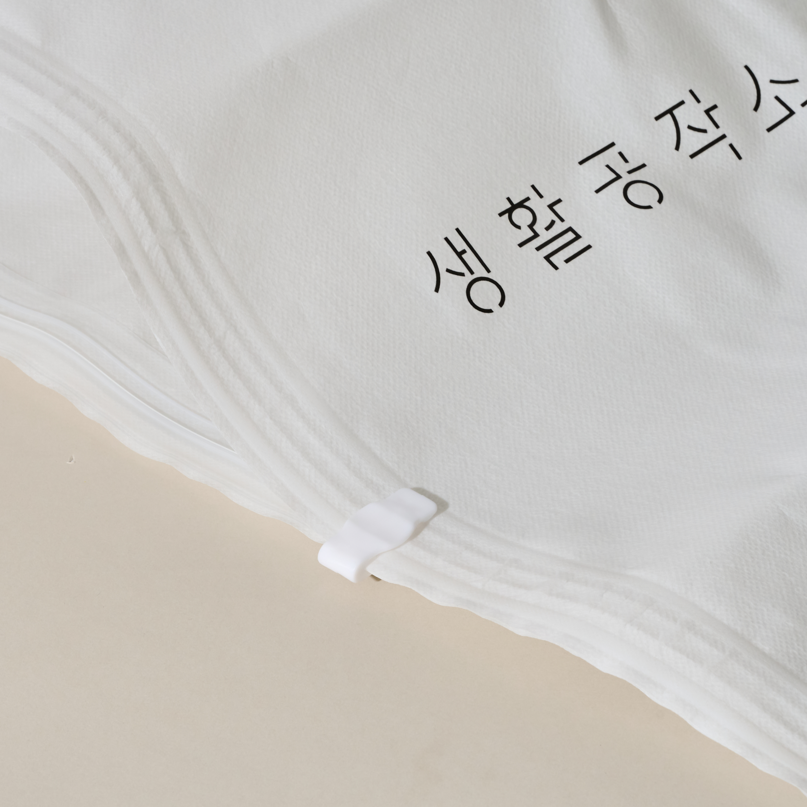 Saengong 無紡布懸掛式真空收納袋 – L（短款衣物）/ XL（長款衣物）