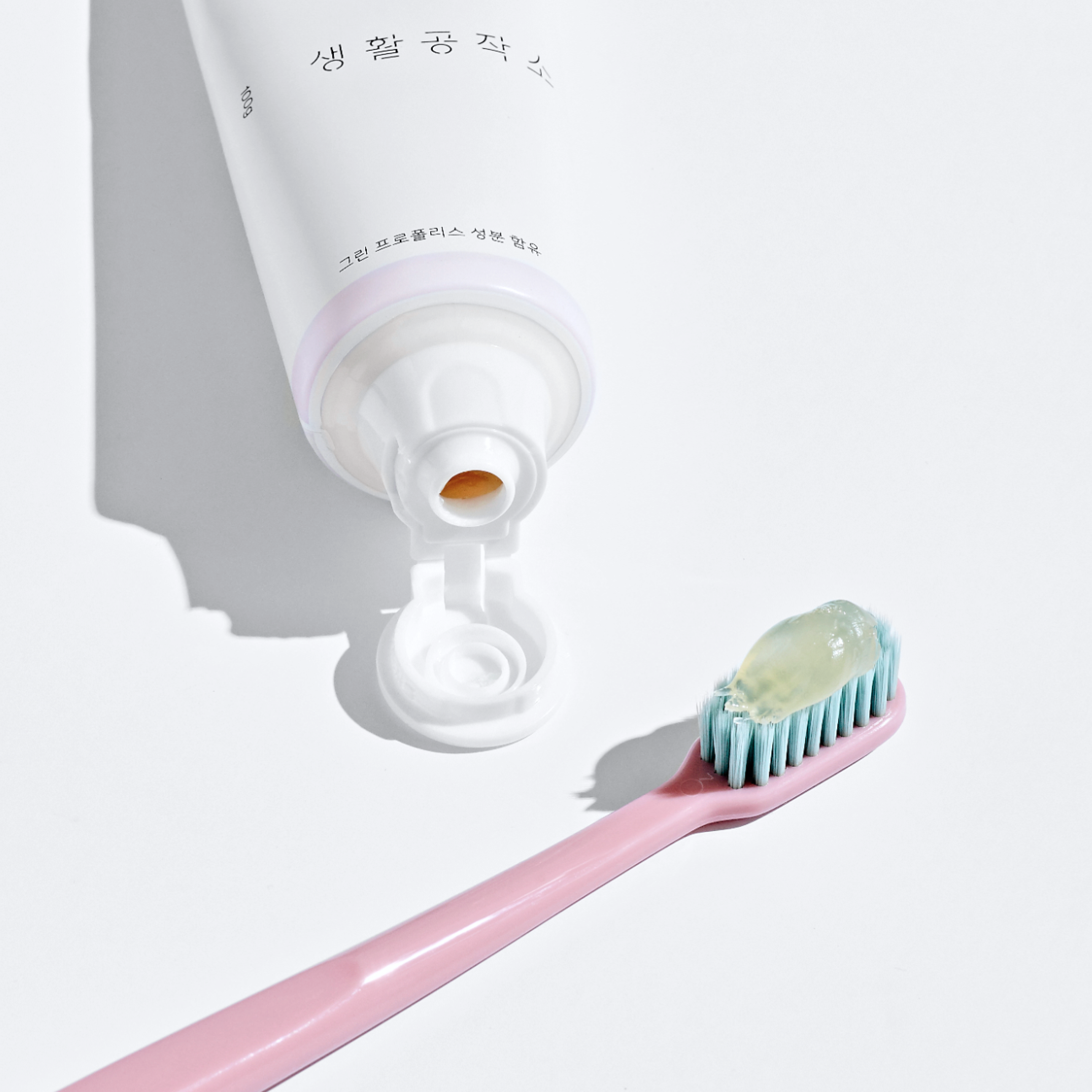 Saengong Ultra Soft Toothbrushes 24 Count