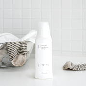 Nước Tẩy Vết Bẩn Quần Áo Saengong Kèm Bàn Chải 220ml